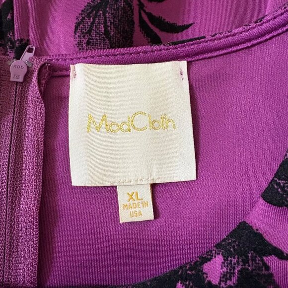 ModCloth Dear Fiery Cutout Dress, Amethyst Black Velvet Floral Women's Size XL - Picture 9 of 11